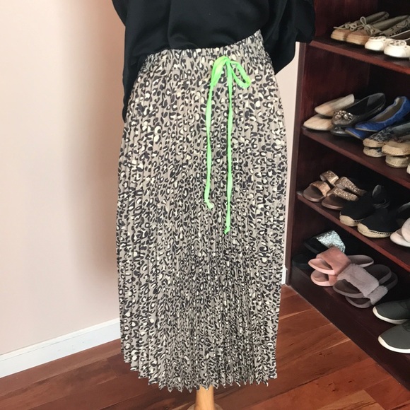 wild fable Dresses & Skirts - Leopard Skirt